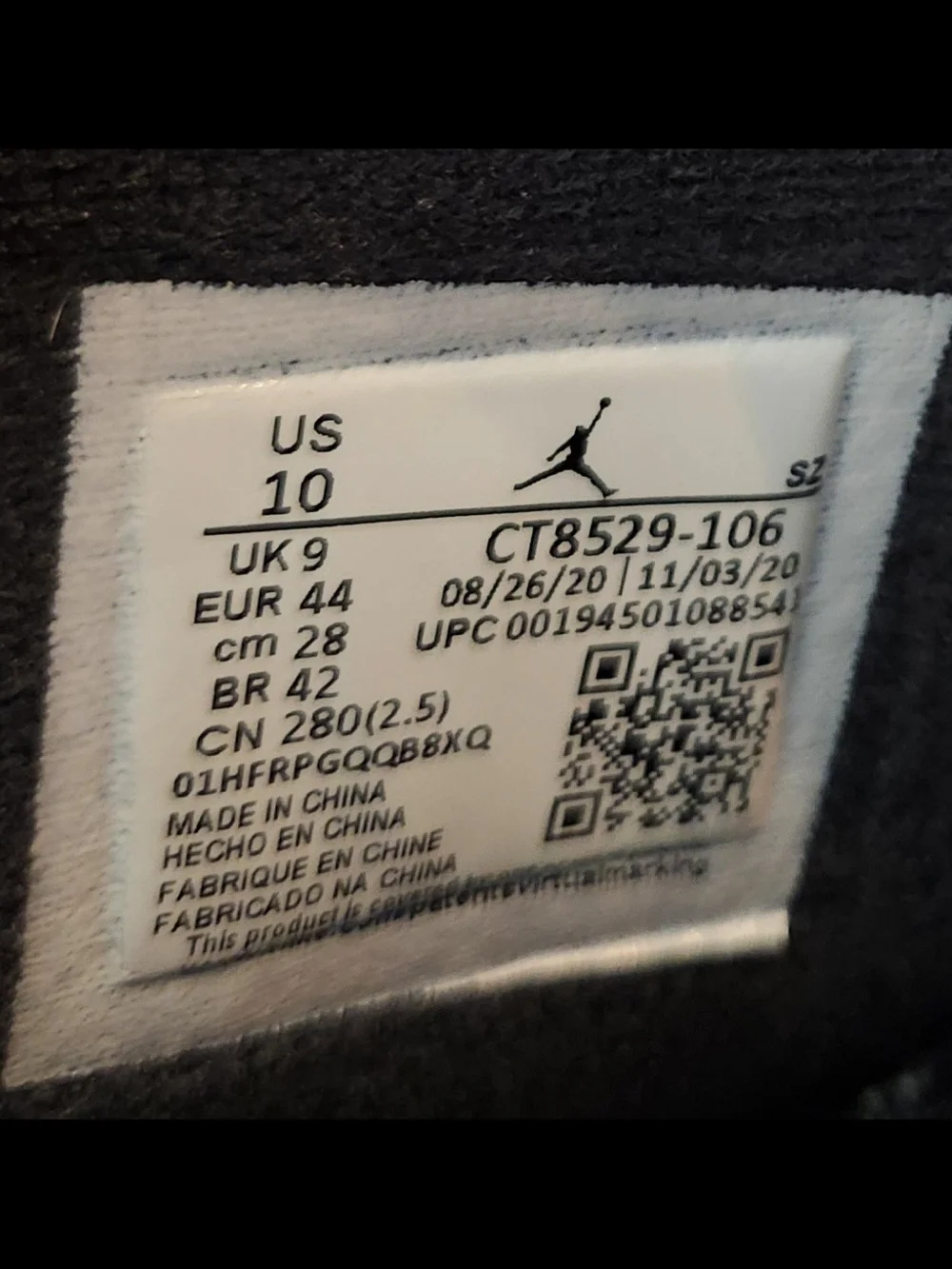 10M Iconic Air Jordan 6 Retro 